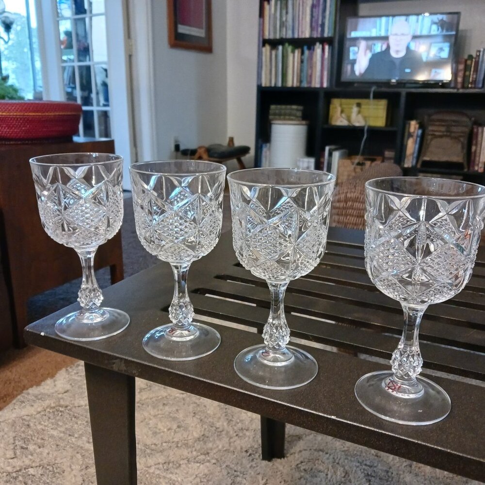 Set of 4 CRISTAL D'ARQUES-DURAND Palais Wine Glasses 6”